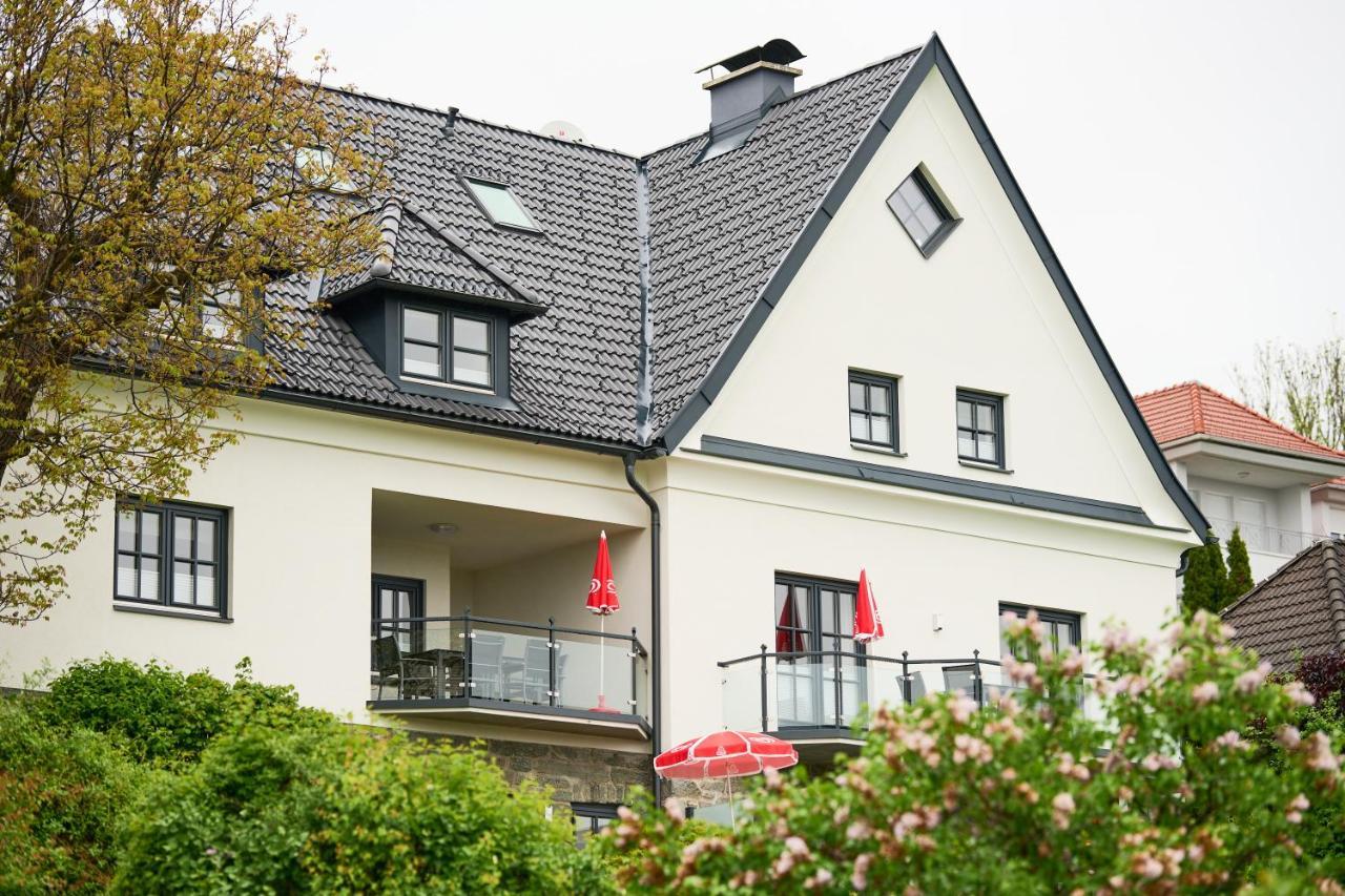 Haus Aussicht - Ferienwohnungen Velden فيلدين ام ورثرسي المظهر الخارجي الصورة